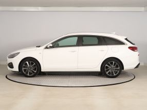 Hyundai i30 - 2021