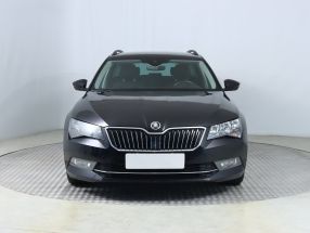 Škoda Superb - 2016