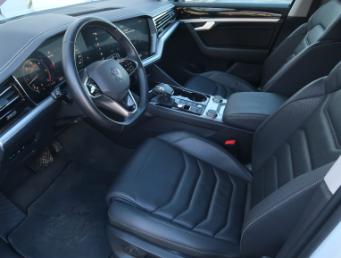 Volkswagen Touareg - 2020