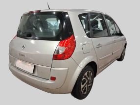 Renault Scenic - 2009