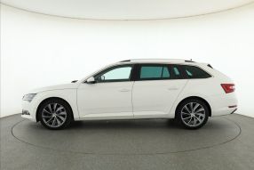 Škoda Superb - 2019