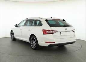 Škoda Superb - 2019