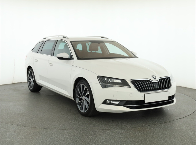 Škoda Superb, 2019