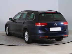 Volkswagen Passat - 2016