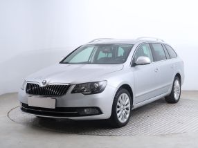 Škoda Superb - 2013