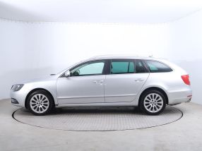 Škoda Superb - 2013