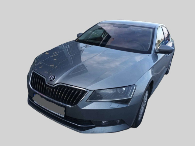 Škoda Superb 2015