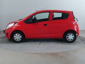 Chevrolet Spark - 2010
