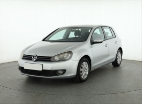 Volkswagen Golf - 2012