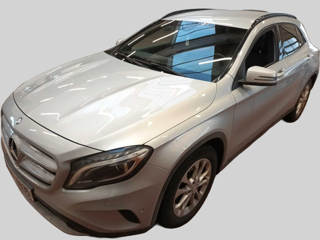 Mercedes-Benz GLA 2014