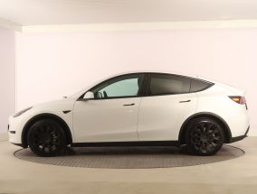 Tesla Model Y - 2022