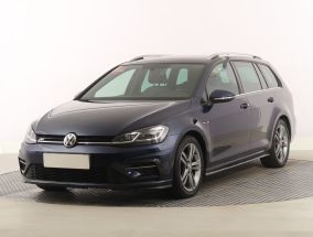 Volkswagen Golf - 2020