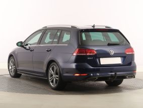 Volkswagen Golf - 2020