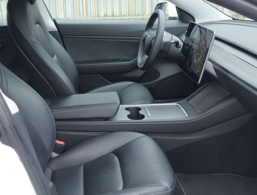 Tesla Model 3, 2020