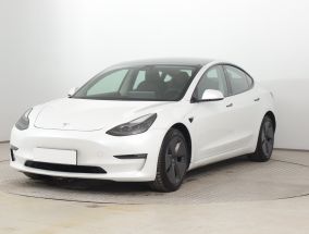 Tesla Model 3 - 2020