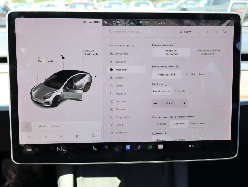 Tesla Model 3, 2020