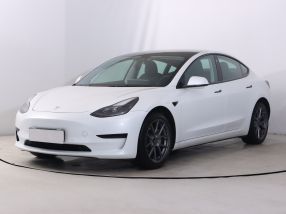 Tesla Model 3 - 2021
