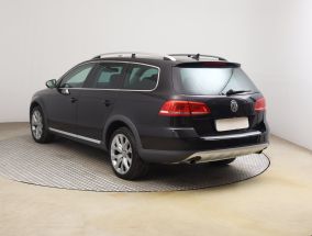 Volkswagen Passat - 2012