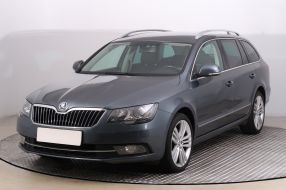 Skoda Superb - 2015