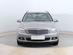 Mercedes-Benz C - 2010