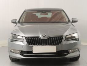Škoda Superb - 2017