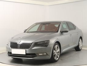 Škoda Superb - 2017