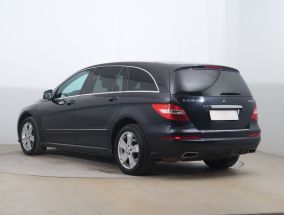 Mercedes - Benz R - 2011