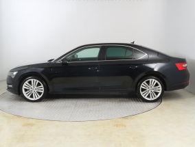 Škoda Superb - 2020