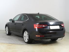 Škoda Superb - 2020