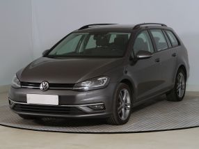 Volkswagen Golf - 2017