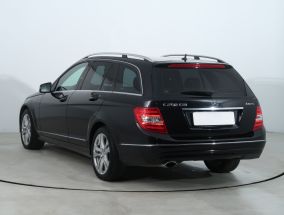 Mercedes - Benz C - 2013