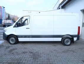 Mercedes - Benz Sprinter - 2021