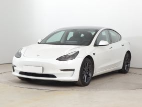 Tesla Model 3 - 2021