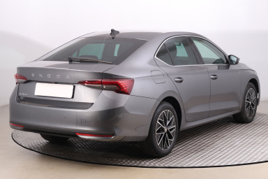 Škoda Octavia - 2024