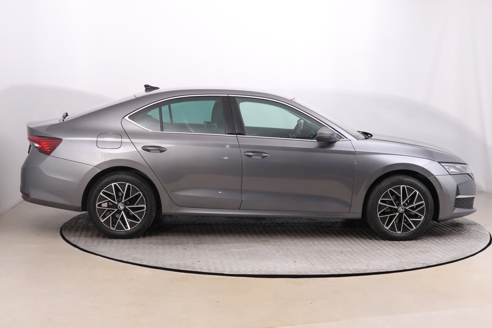 Škoda Octavia - 2024