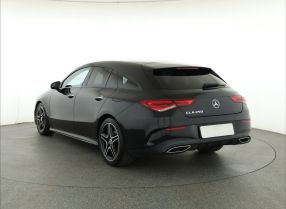 Mercedes - Benz CLA - 2021