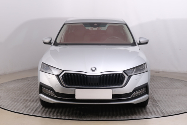 Škoda Octavia - 2024