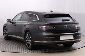 Volkswagen Arteon - 2021