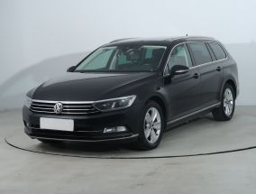 Volkswagen Passat - 2016