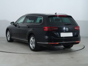 Volkswagen Passat - 2016