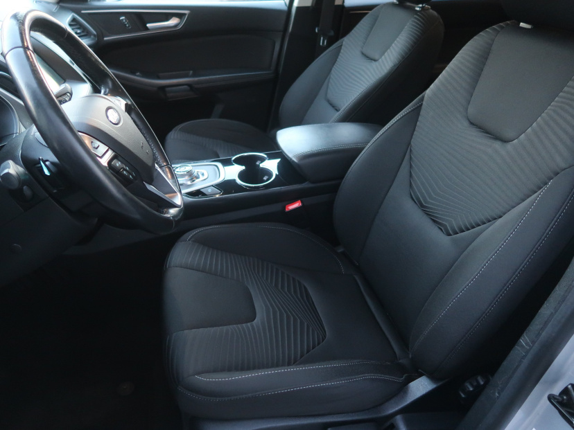 Ford S-Max, 2020