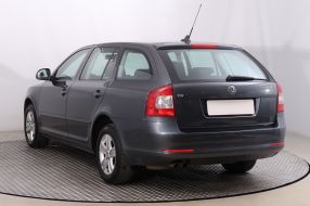 Škoda Octavia - 2010