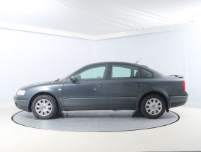 Volkswagen Passat - 2000