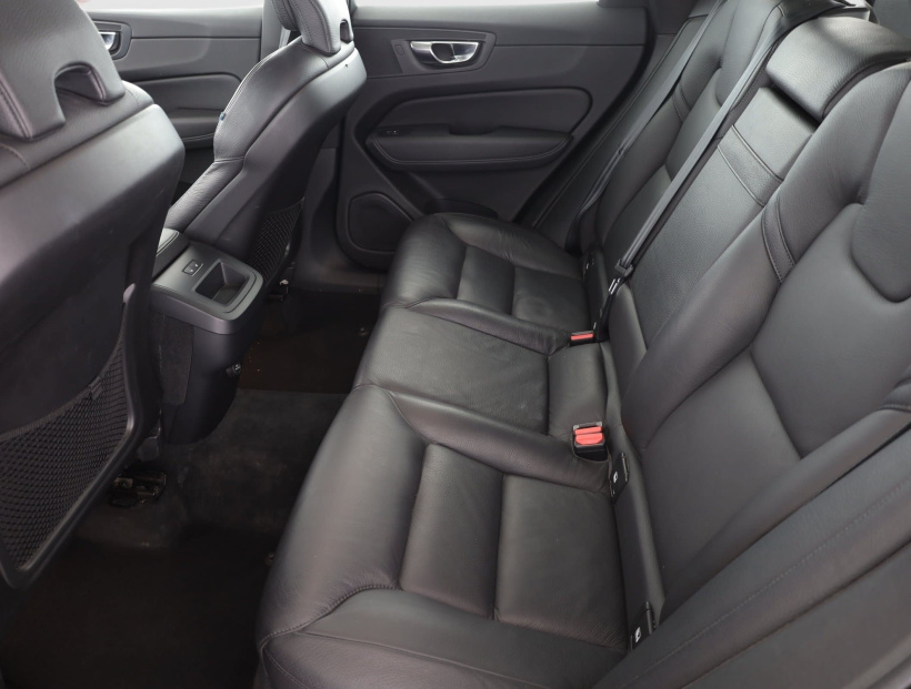 Volvo XC60, 2020