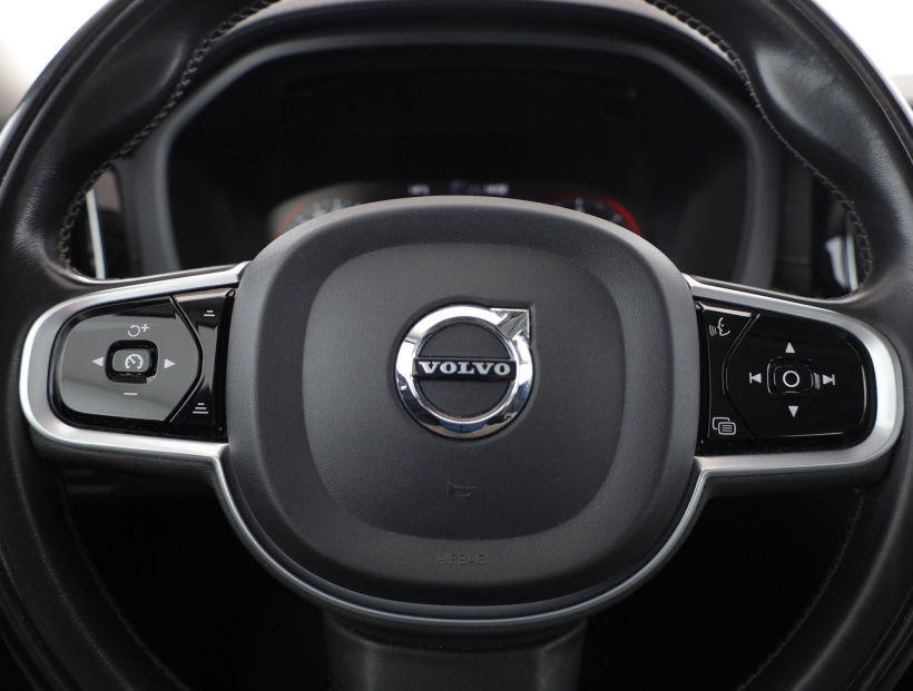 Volvo XC60, 2020