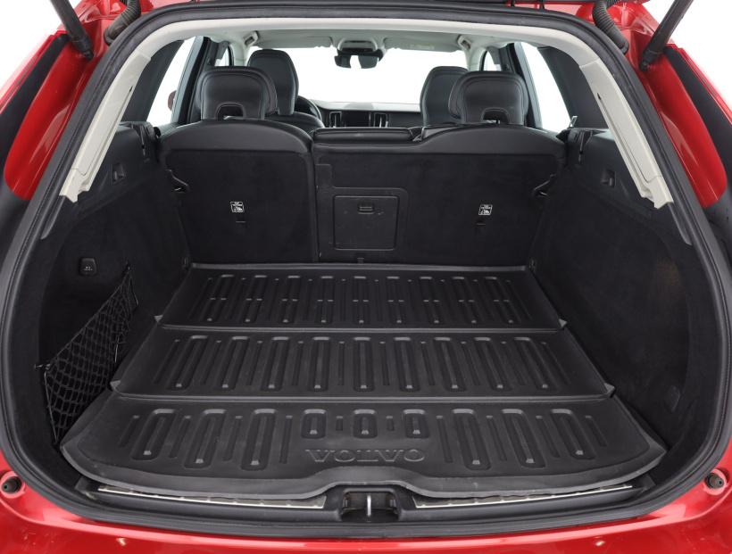 Volvo XC60, 2020