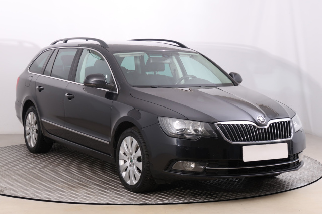 Škoda Superb 2014