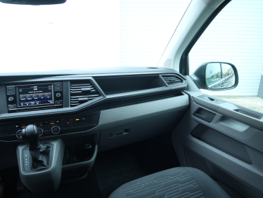 Volkswagen Caravelle - 2022