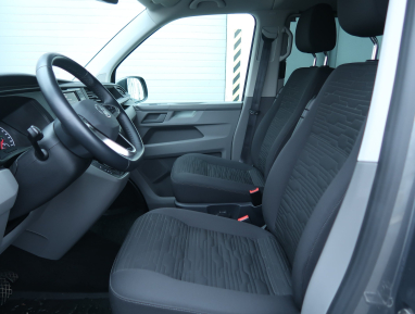 Volkswagen Caravelle - 2022