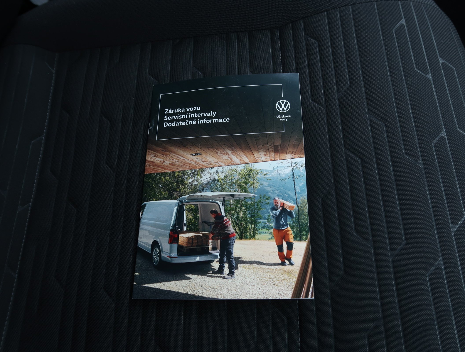 Volkswagen Caravelle - 2022